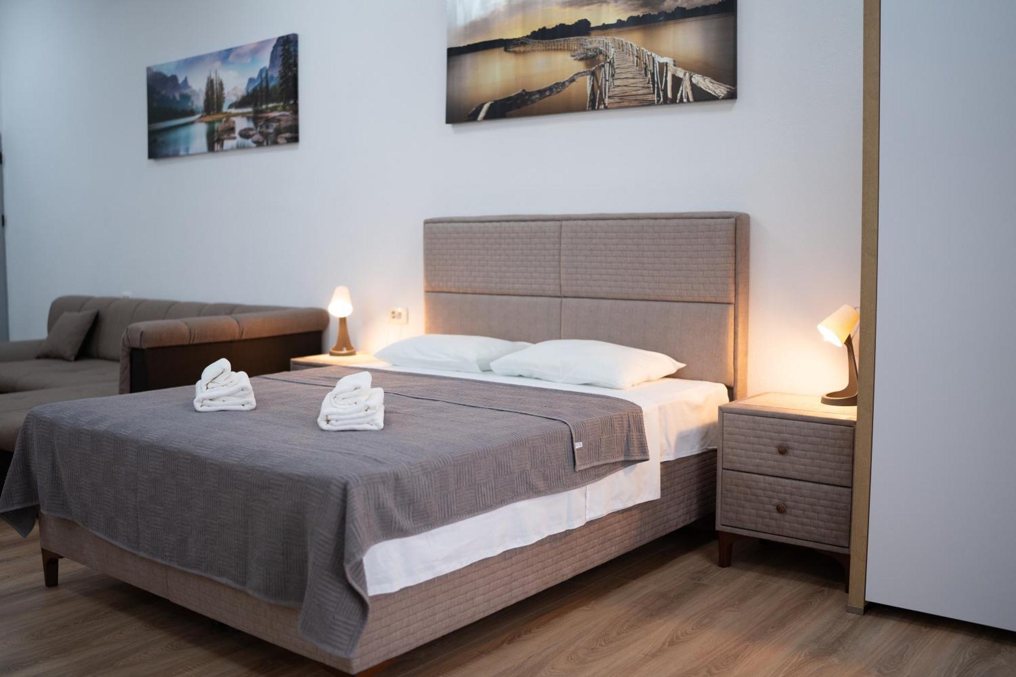 Dane Apartment Airport Podgorica Mitrovici  Εξωτερικό φωτογραφία